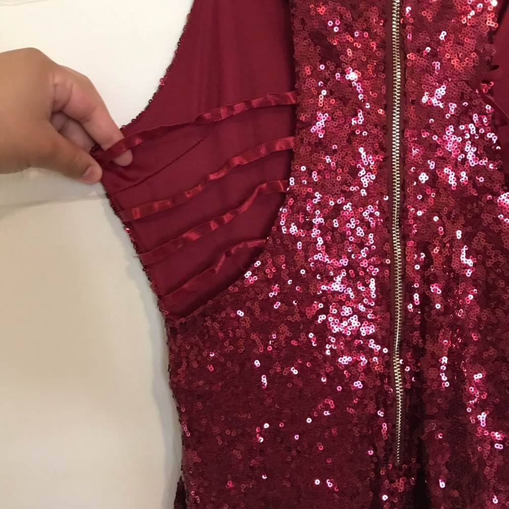 !NEW! Red Sparkly Dress - Picture 7 of 8
